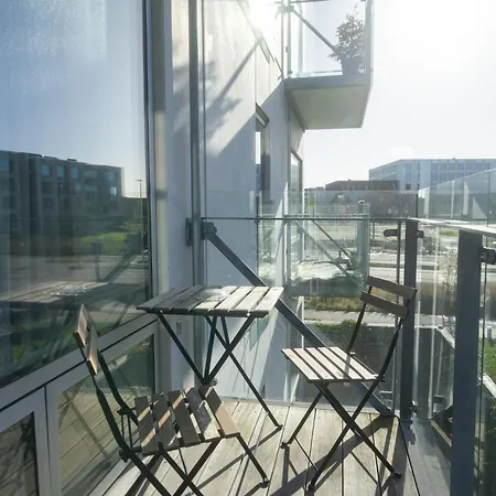 아파트 Modern Spacious 2-br By Harbour - 91 *